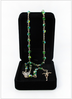 ROSARIO CRISTALLO VERDE MM 6 CON SCATOLA VELLUTO NERA