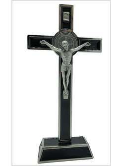 CROCE S. BENEDETTO CM 20 CON BASE SMALTATA NERO CRISTO IN METALLO